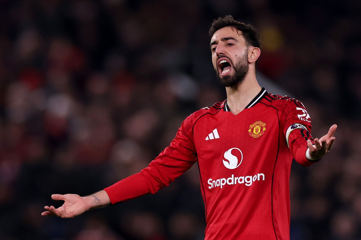 Bruno Fernandes' Manchester United future is in jeopardy once again