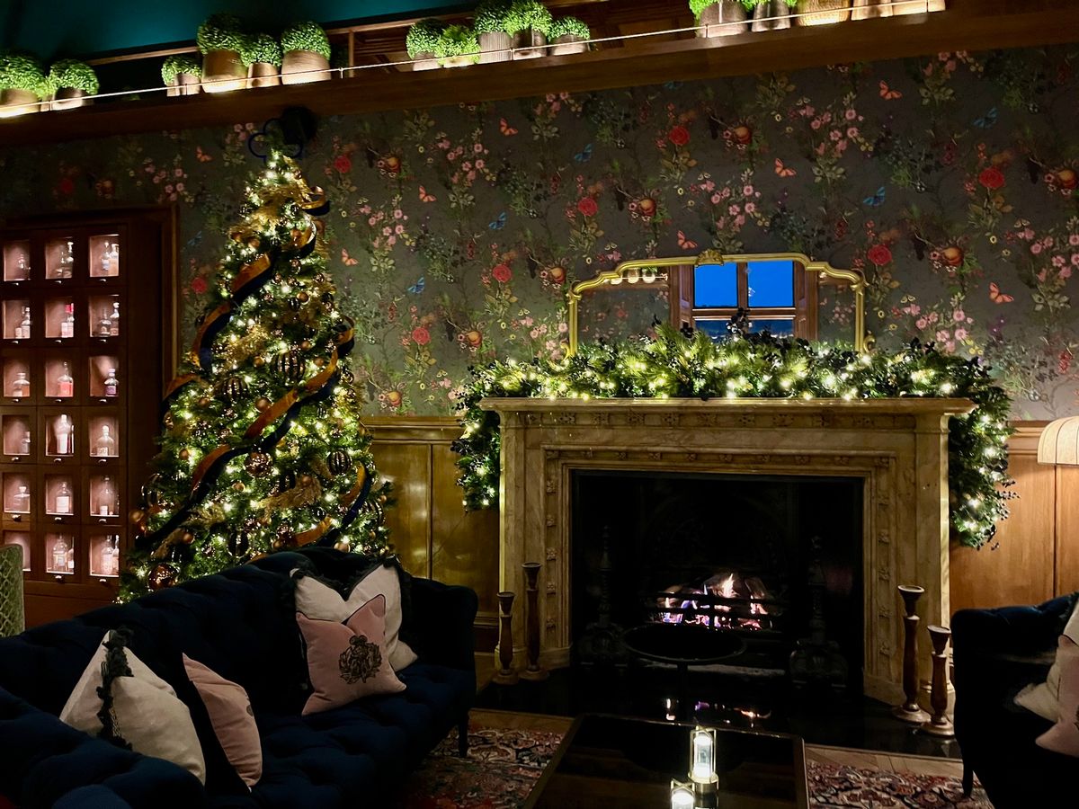 Mar Hall bar sitting area with Christmas tree