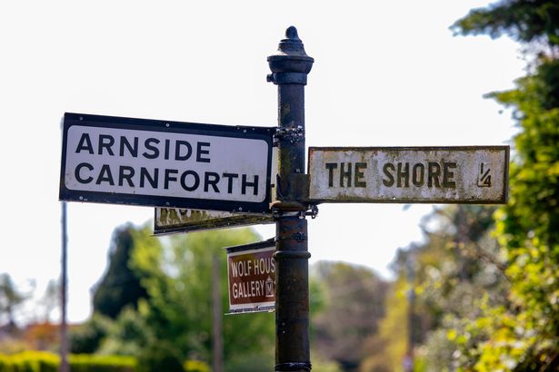 The earthquake was felt in surrounding areas