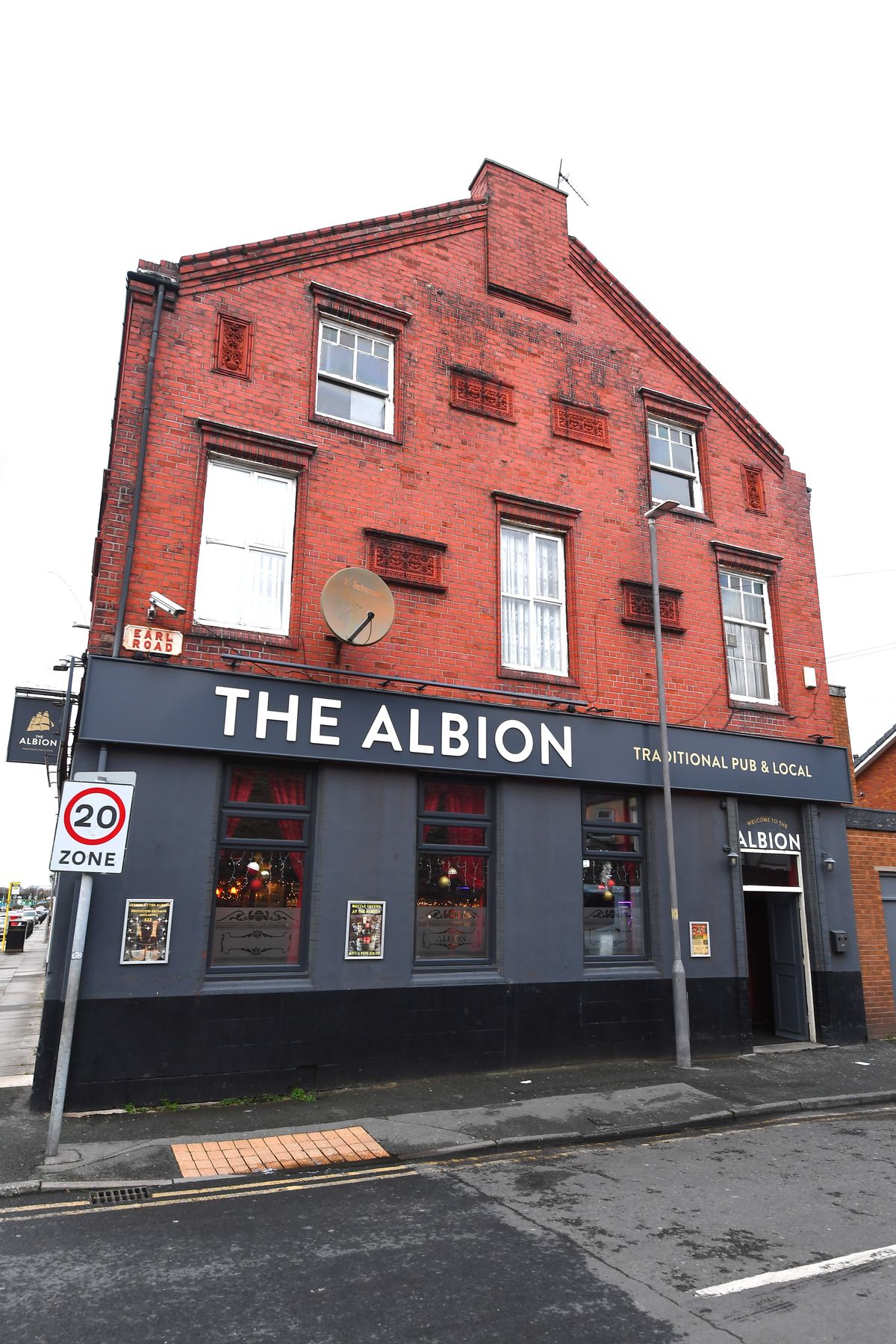 The Albion pub on the corner of Hawthorne Road
