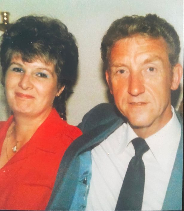 The image shows Lesley posing in this archive image