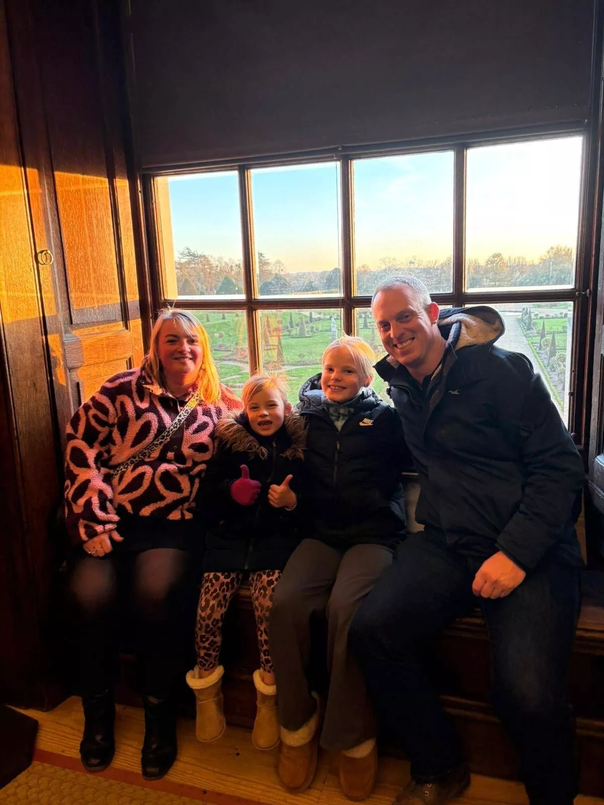 Kelly with her family