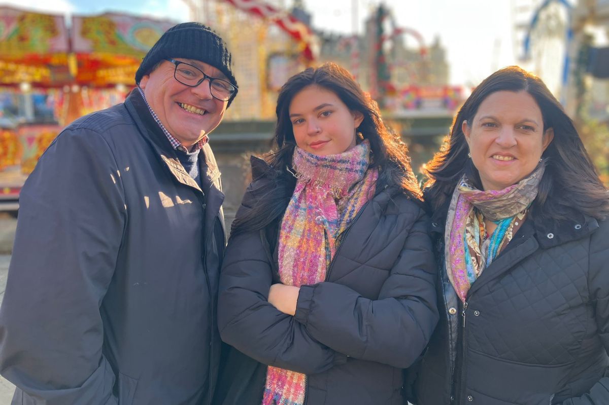 Leon and Beth Bown with their daughter Hannah, 16