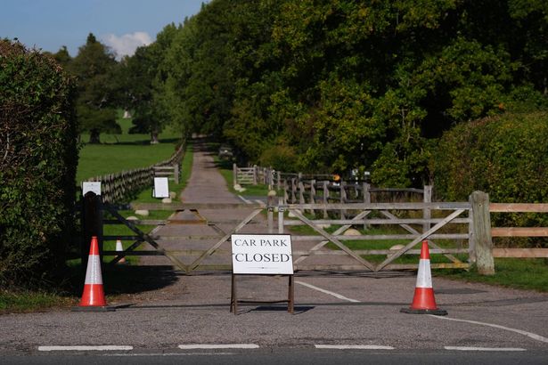 A 'Car Park Closed' sign at the entrance to the Cranborne Gate car park, opposite Cranborne Gate at Windsor Great Park, Berkshire, where preparations are underway for the Prince and Princess of Wales to move to the eight-bedroom Forest Lodge property with their children George, Charlotte and Louis. Picture date: Monday September 29, 2025. PA Photo. Photo credit should read: Jonathan Brady/PA Wire