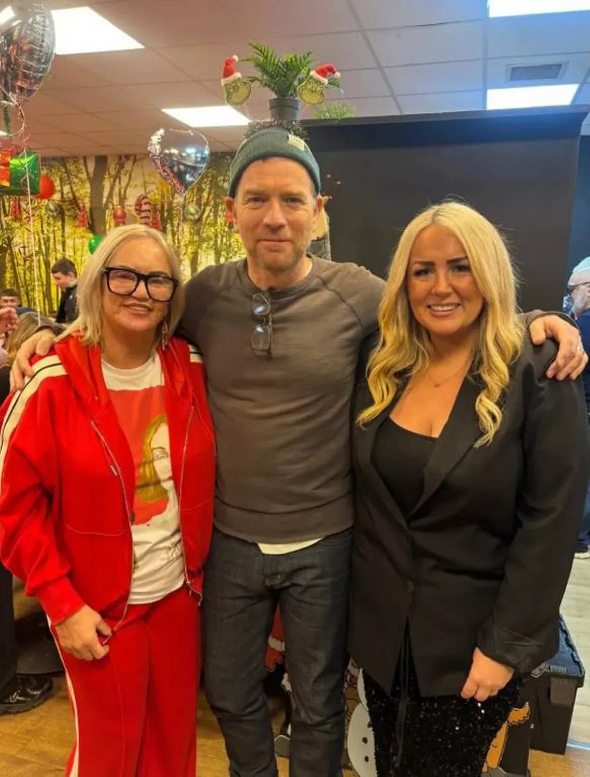 McGregor beamed for snaps