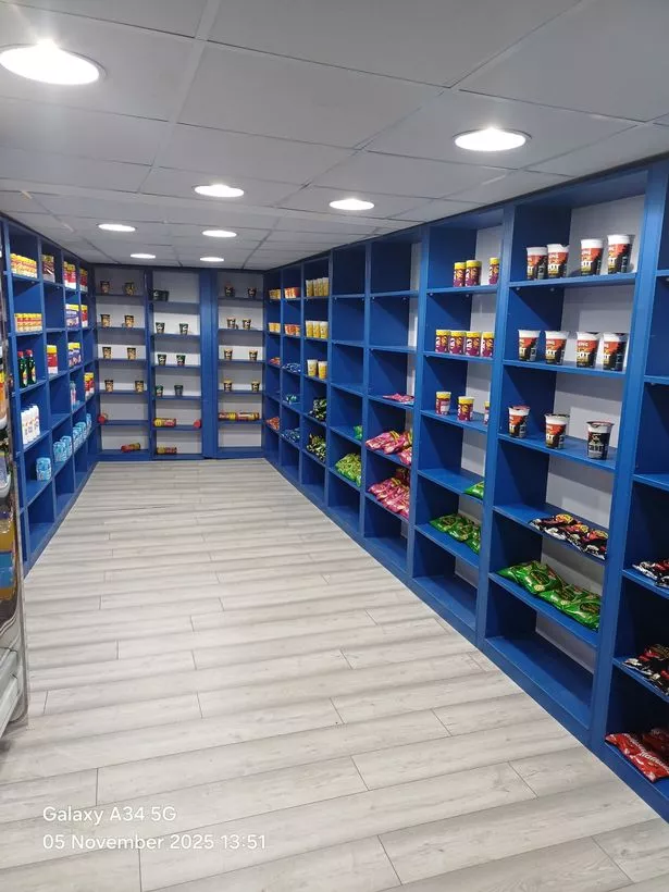 Suspicious shelves in World of Shisha in Rochdale