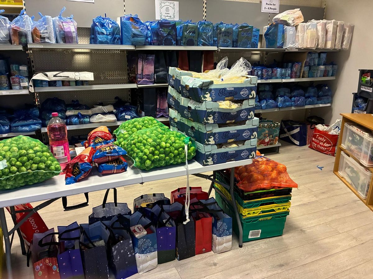 The restaurant ordered vegetables for the Christmas dinners. 