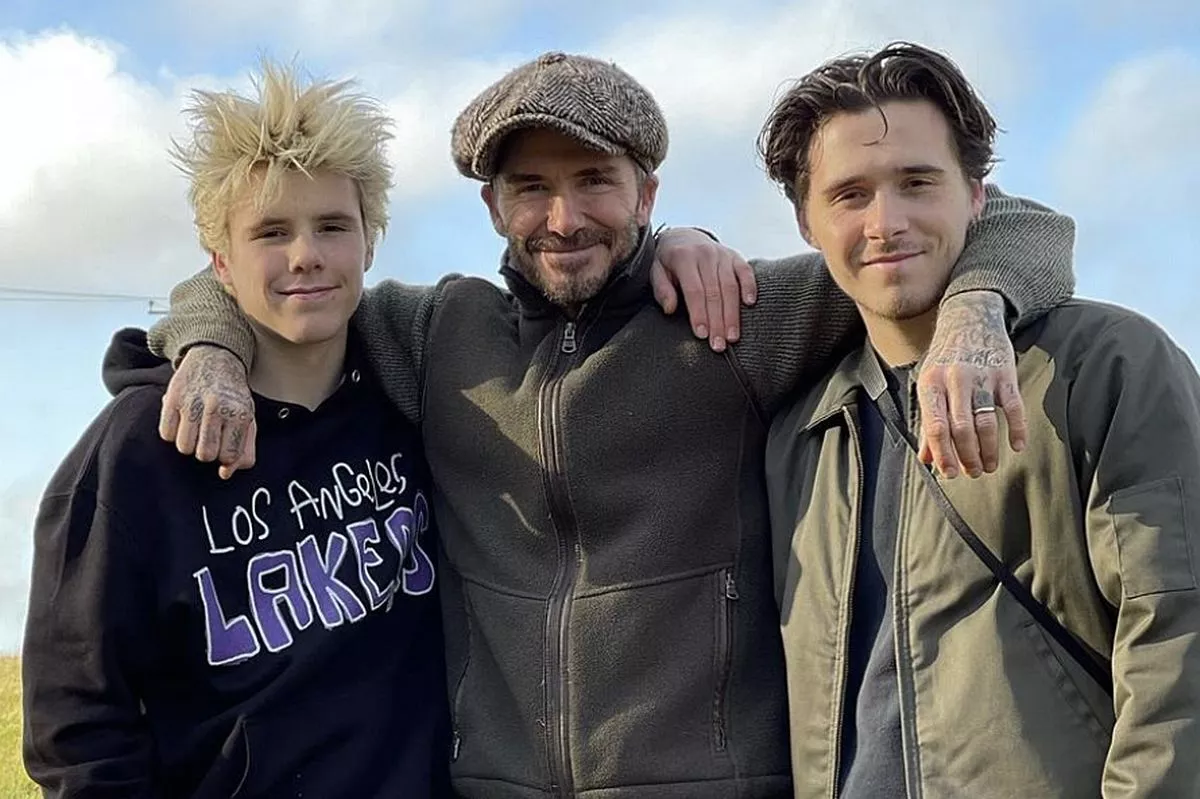 David Beckham with sons Cruz and Brooklyn - Instagram