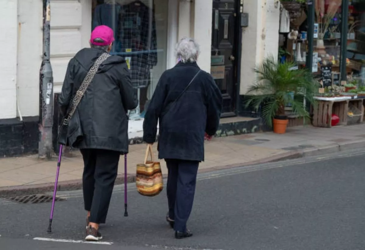 DWP tells state pensioners to spend £3,000 'after already working for 40 years'