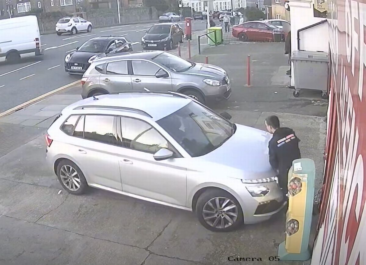 The car rams one of the youths as he leaves the shop, before leaving the scene