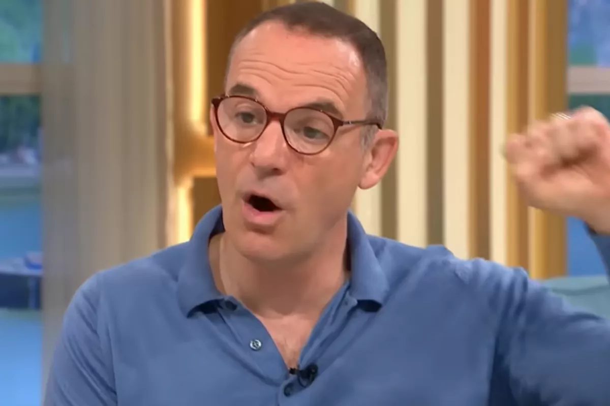 Martin Lewis gave vital advice for anyone with a mobile phone