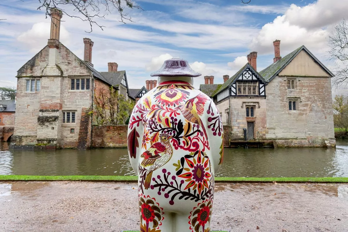 The Snowman™ Sculpture Trail at Baddesley Clinton