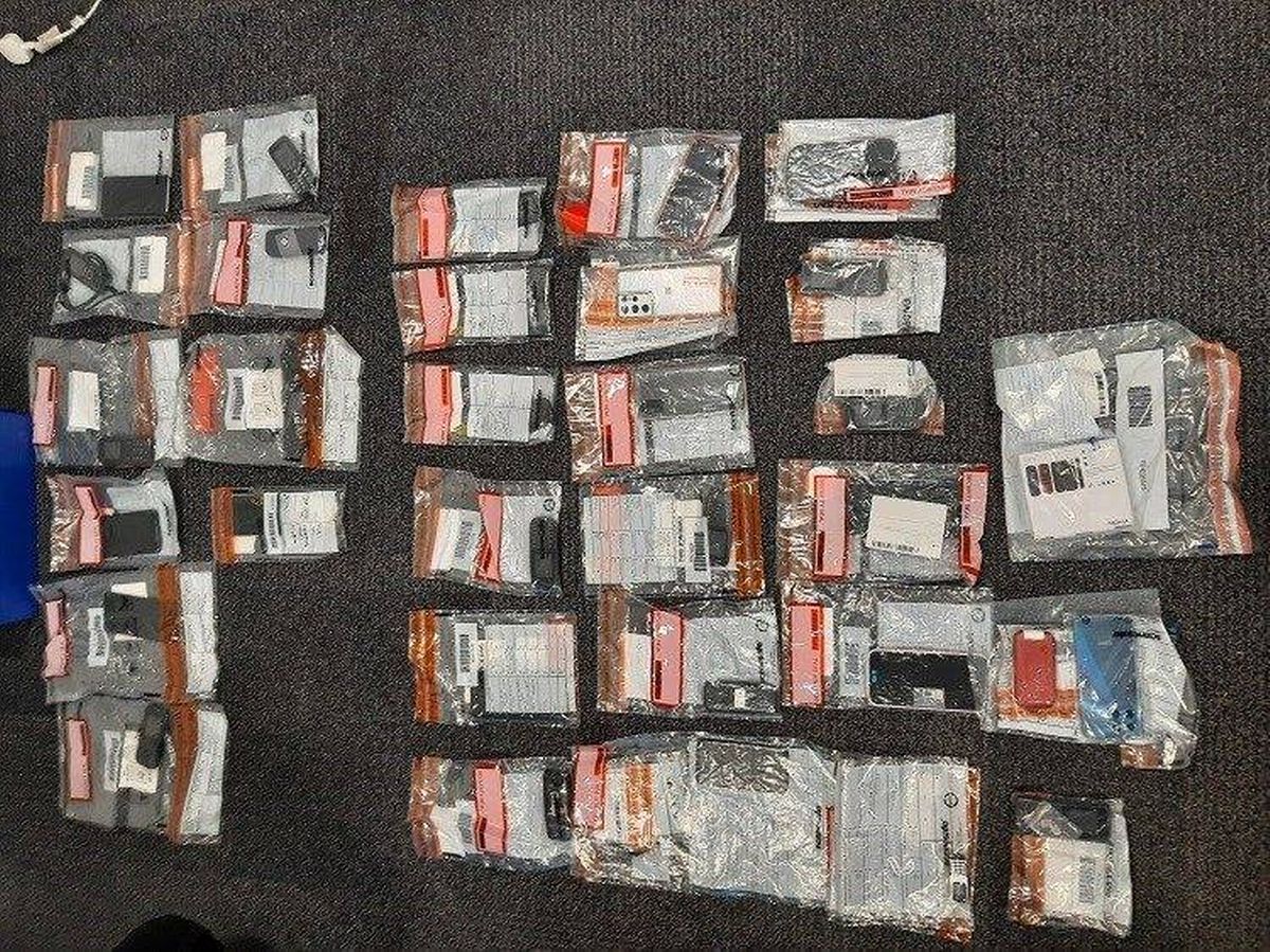 Mobile phone linked to drugs gang