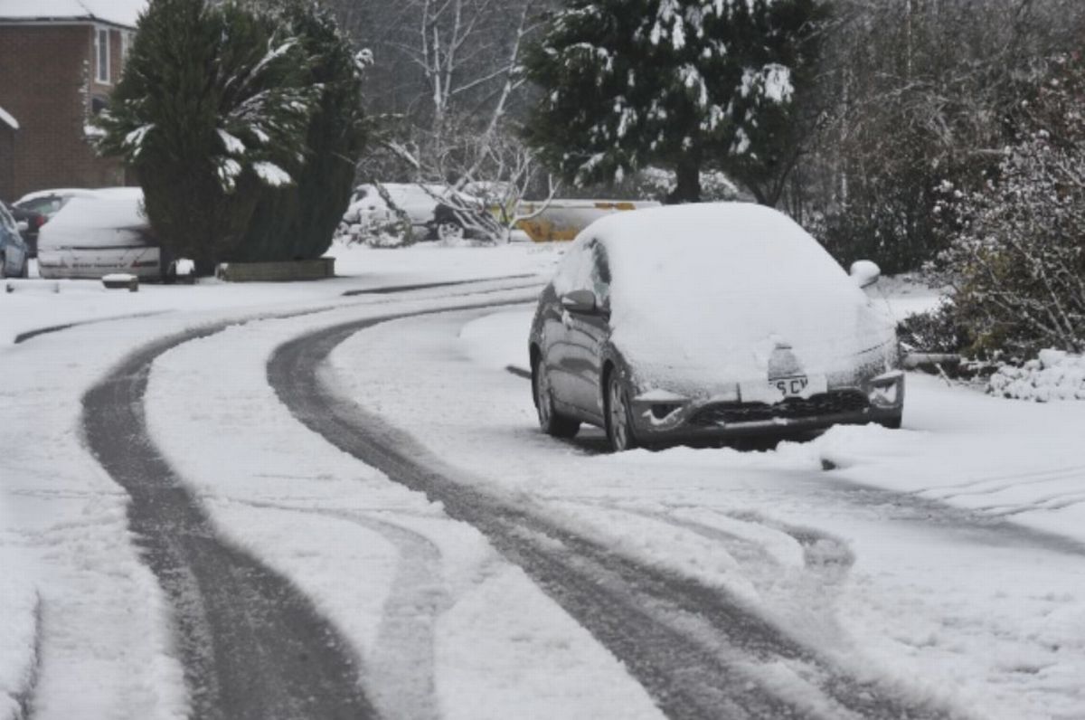 UK snow maps show 4 inch blizzard bringing -4C temperatures to Birmingham
