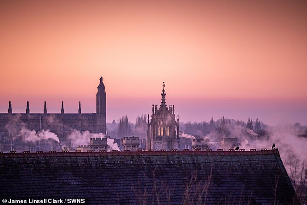 The last Sunrise of 2025 over Cambridge from Castle hill