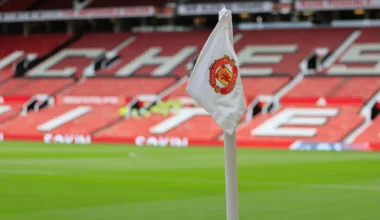 Journalist says Manchester United defender wants to leave in January 2026