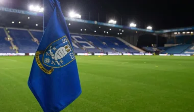 Manchester United look to capitalise on Sheffield Wednesday's chaos with £450k bid