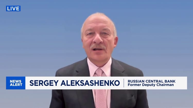 Putin has funds to sustain Ukraine war, says ex-central bank deputy