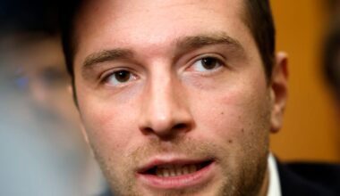 Far-right leader Bardella renews push against French troops in Ukraine – POLITICO