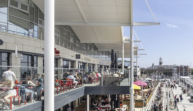 Landsec said outlet centres had "record-breaking" Black Friday