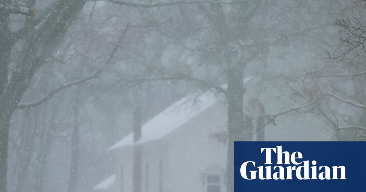 US north-east braces for ‘significant’ snowfall after storm hits midwest | US weather