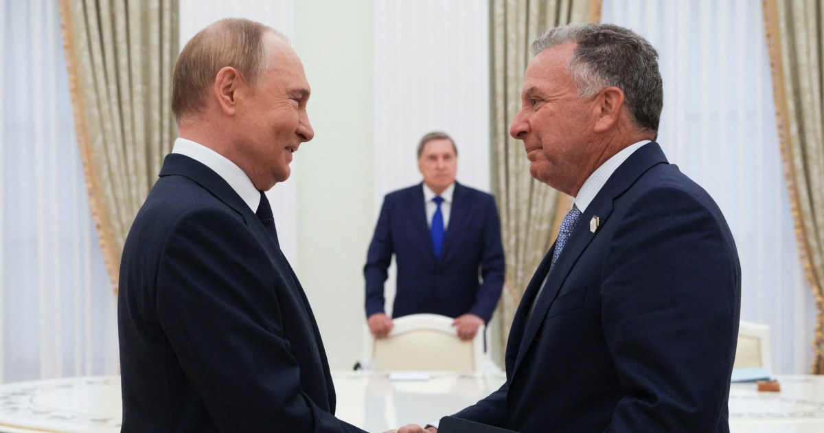 U.S. envoy in Moscow for high-stakes Ukraine peace talks with Putin