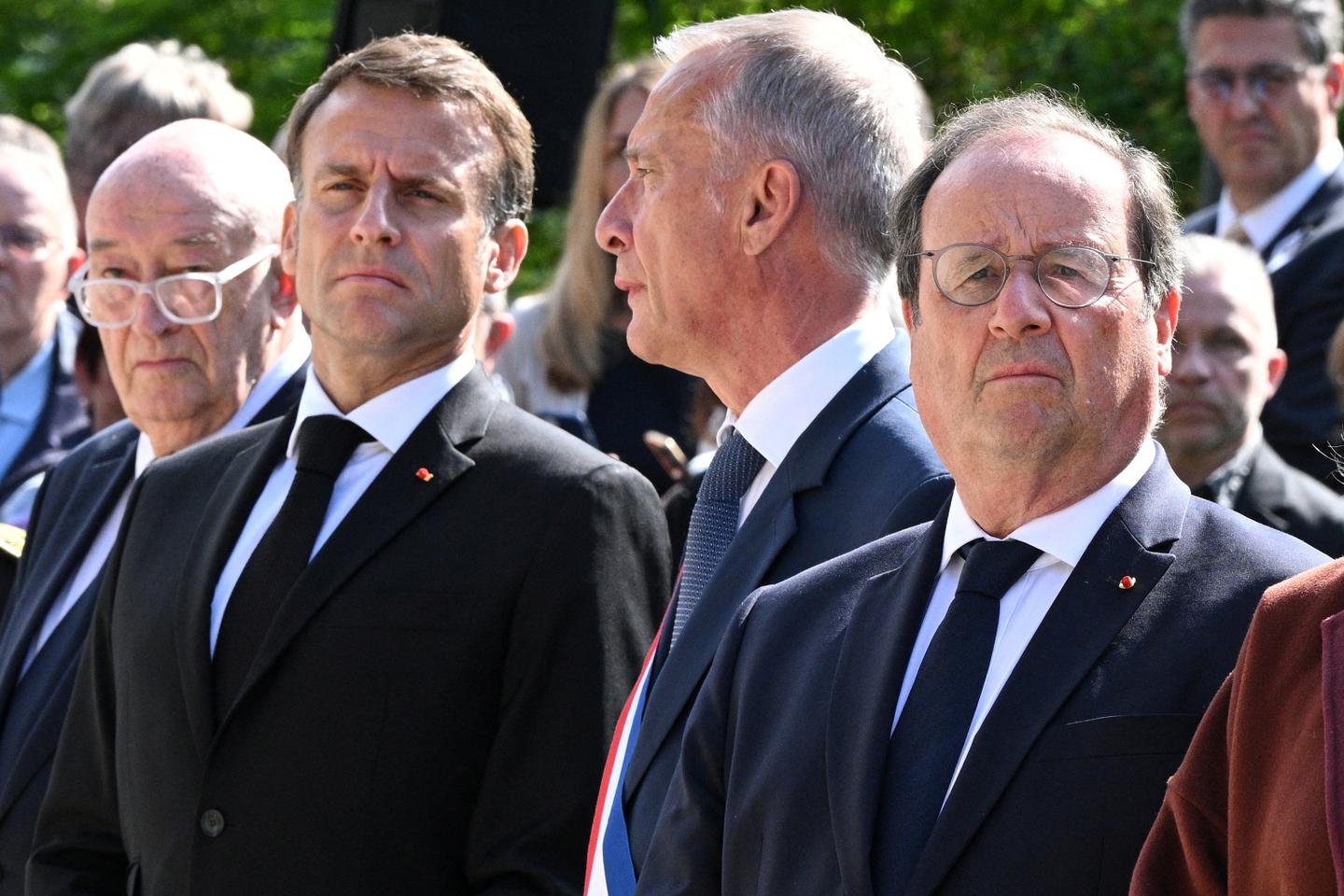 Former French president François Hollande burgled, two suspects arrested