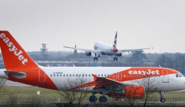 EasyJet flight en route to Edinburgh lands in Glasgow as airline says 'it's outside of our control'