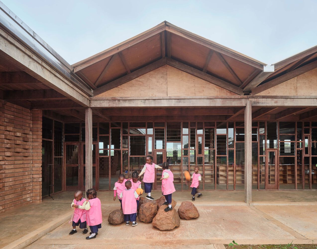 ArchDaily Curator’s Picks 2025: A Look Back at 12 Key Project Reviews