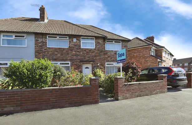 Three bed semi-detached house for sale on Scarisbrick Crescent in Walton