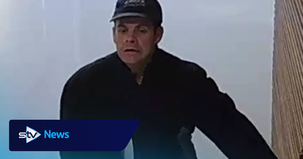 CCTV image released of man following incident on St Andrew's Day in Glasgow Central