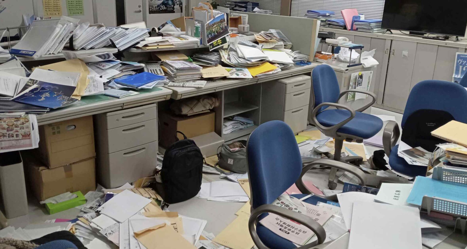 Quake strikes northeastern Japan, tsunami warning lowered to advisory