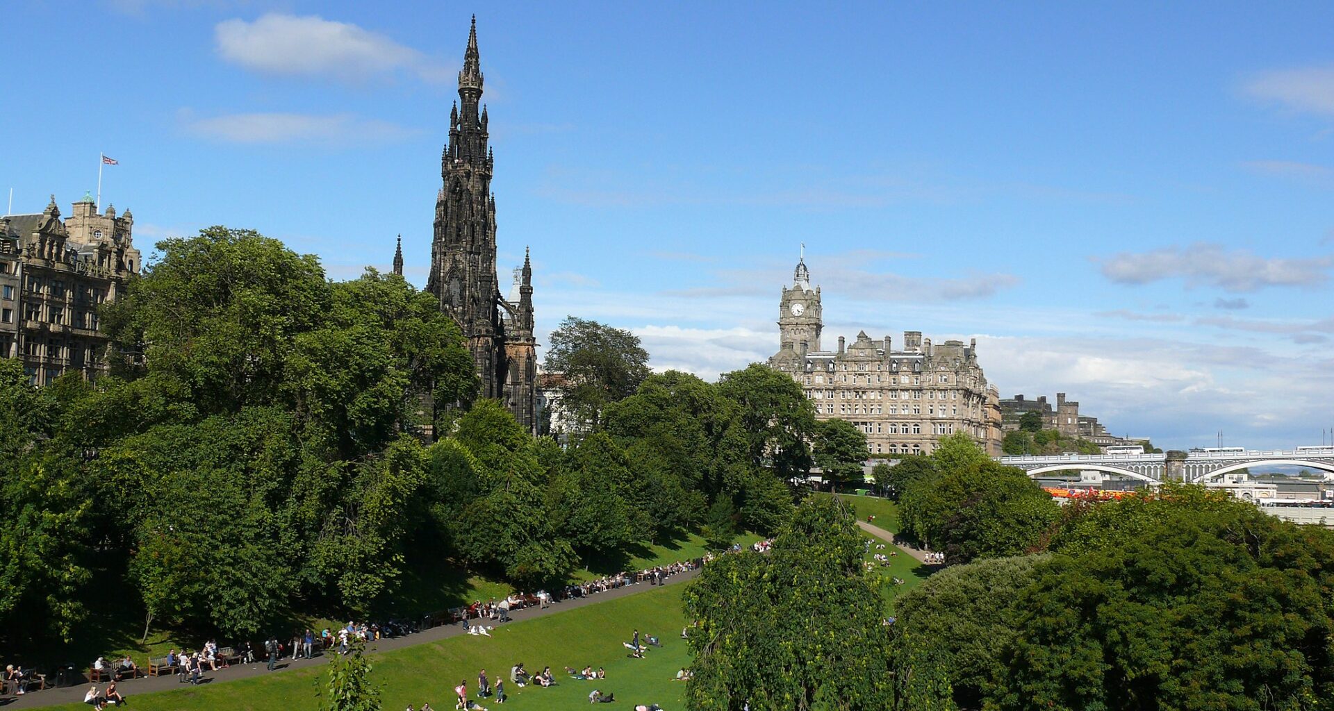 Edinburgh records hottest December day in almost 80 years