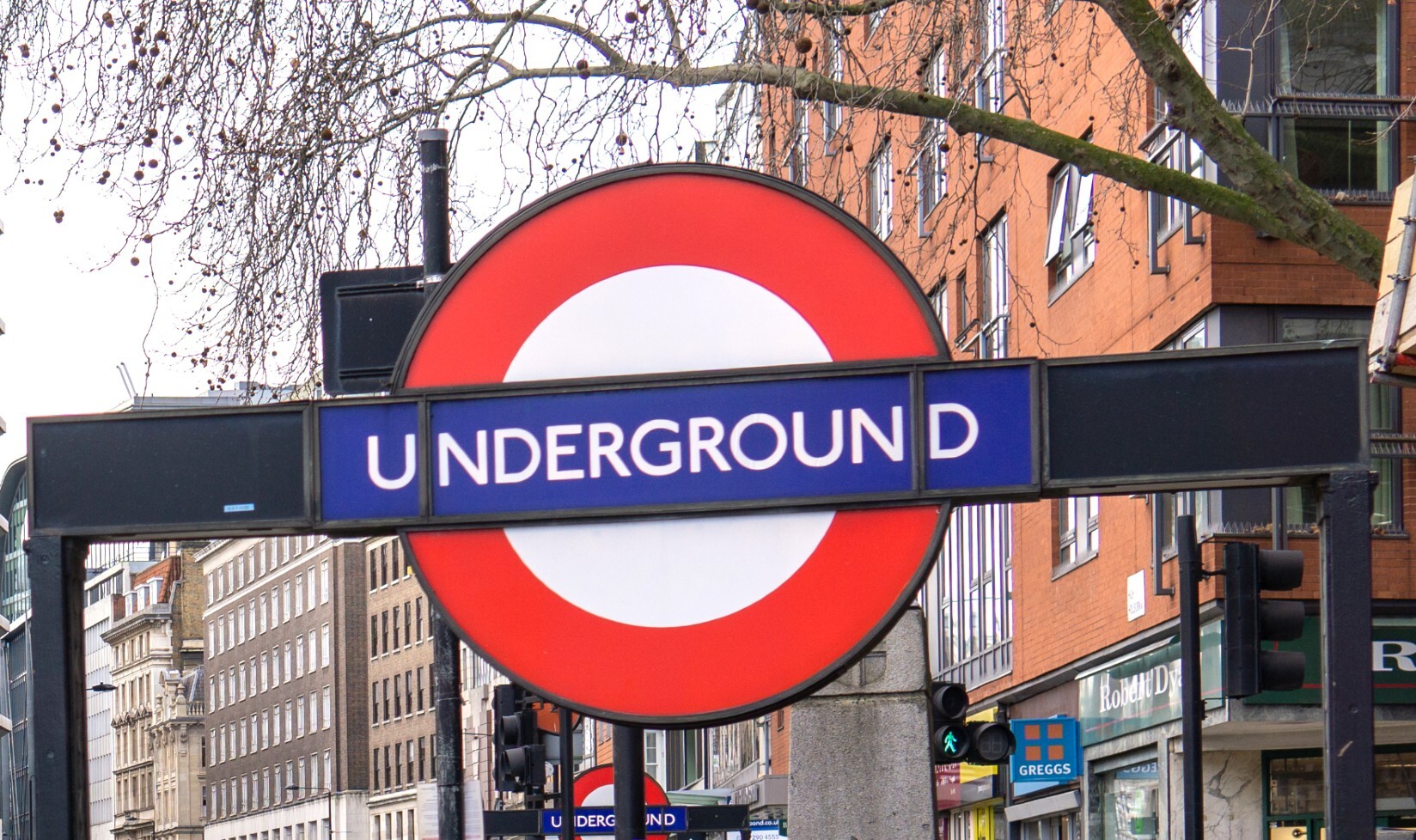 Full List of Tube And Train Closures For December 19-21 2025