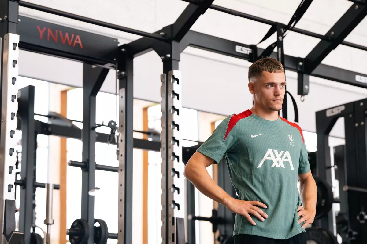 KIRKBY, ENGLAND - JUNE 20: (THE SUN OUT, THE SUN ON SUNDAY OUT) Florian Wirtz is unveiled as a Liverpool player after his signing at AXA Training Centre on June 20, 2025 in Kirkby, England. (Photo by Liverpool FC/Liverpool FC via Getty Images)