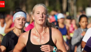 Worried about sagging your face from running? Here’s what ‘runner’s face’ is (and what it isn’t) |