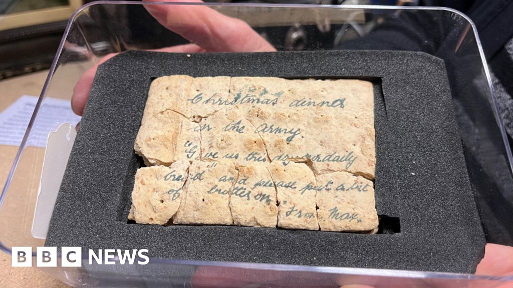 Wartime Christmas greetings sent by biscuit revealed in Leeds