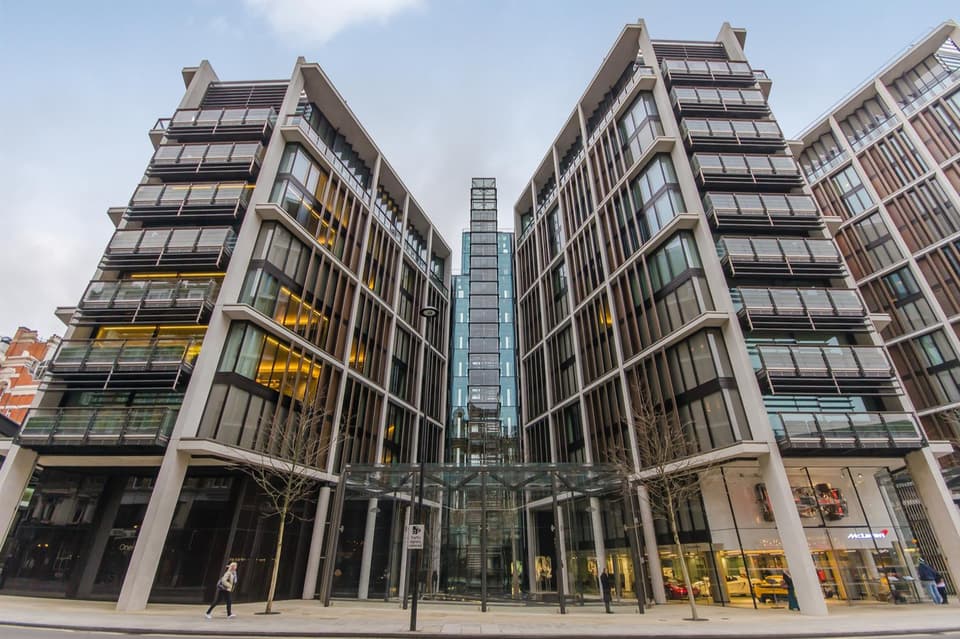 ftr-One Hyde Park.jpg