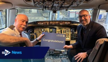 United Airlines pilot chooses Edinburgh for last flight before retirement