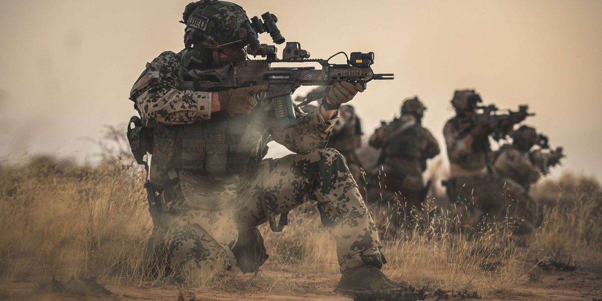 Why is Germany buying weapons abroad, despite its powerful industry?