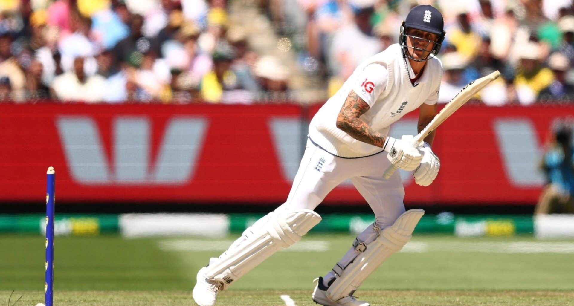 Brydon Carse bats at the MCG