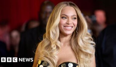 Beyoncé declared a billionaire by Forbes