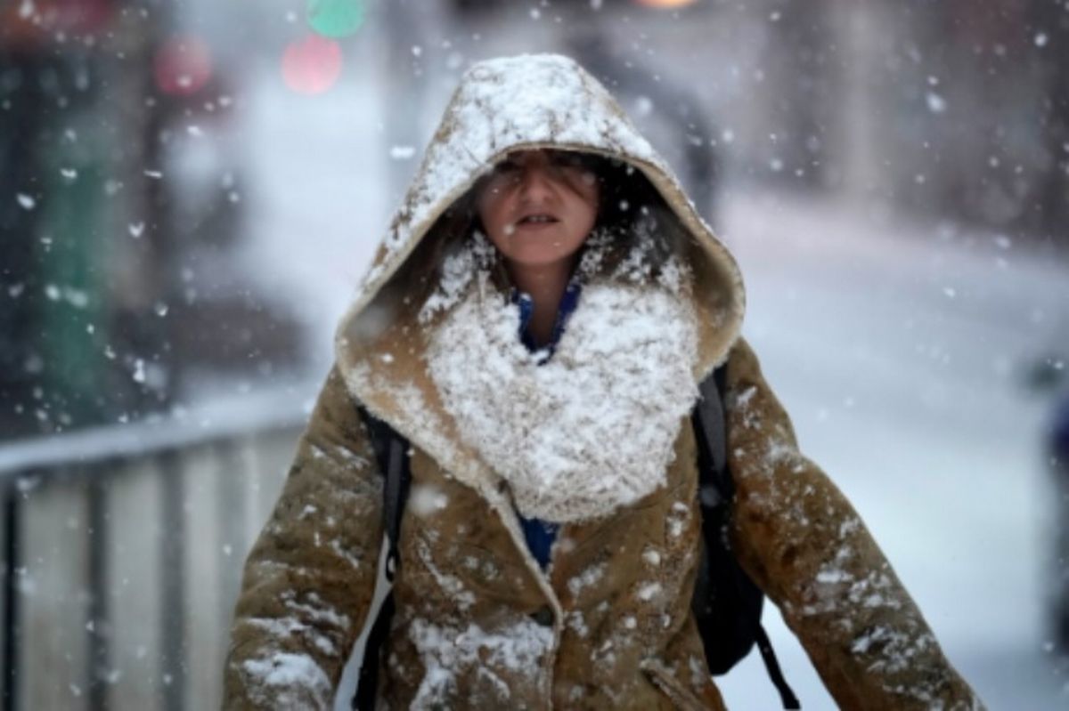 UK faces '36 hours of snow' with 16 counties in England facing a 'blizzard'