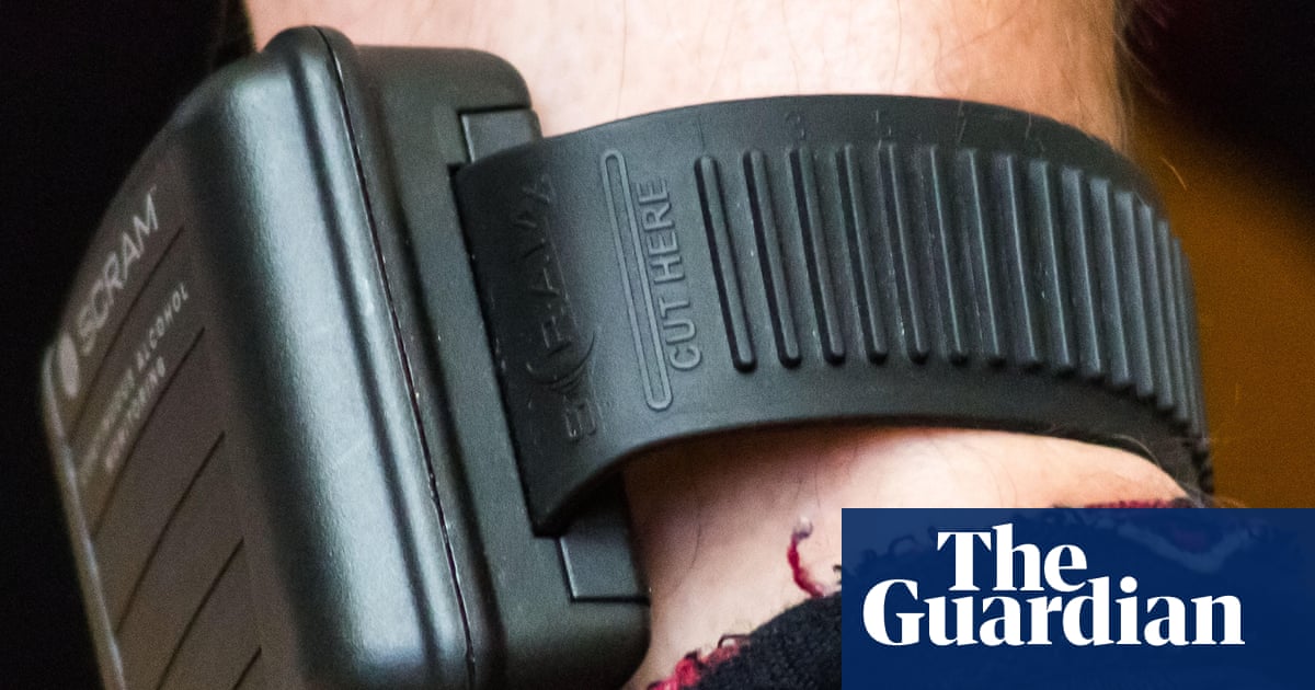 Offenders in England and Wales to have alcohol levels tracked over new year period | Prisons and probation