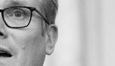 Britain Should Have Read the Tweets First