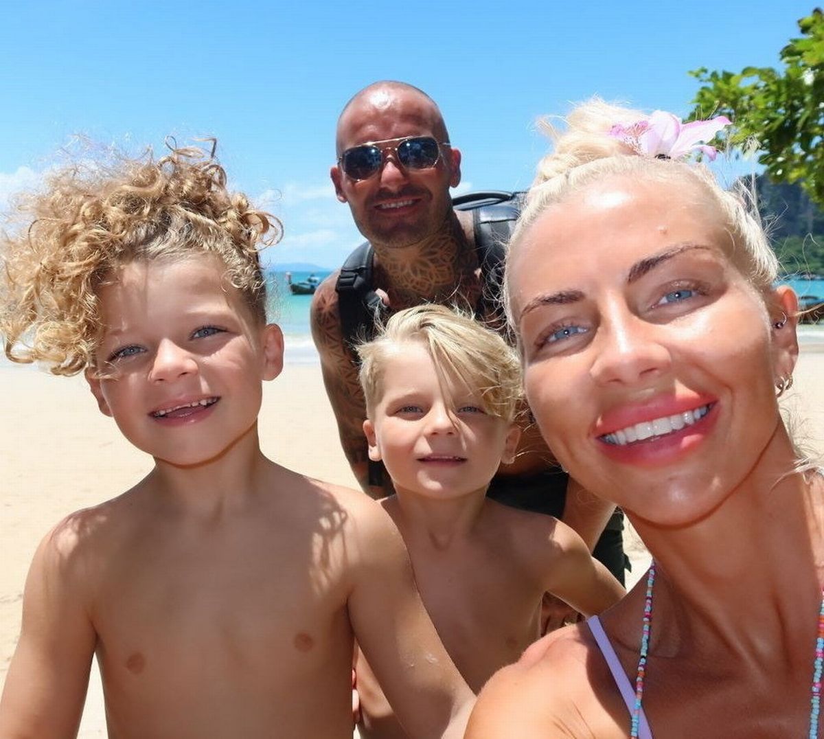 Holly and Craig McGougan with kids Theo and Zach