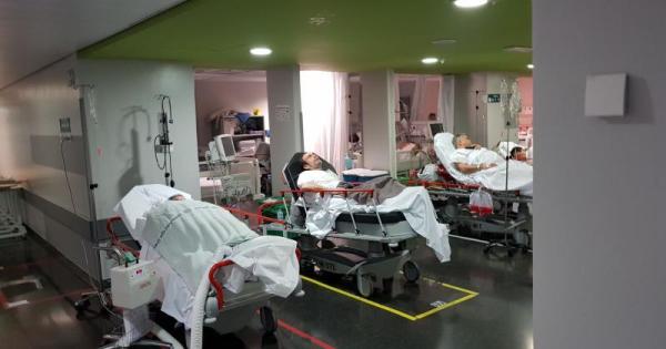 people waiting 96 hours and you may have to wear a mask in the UK