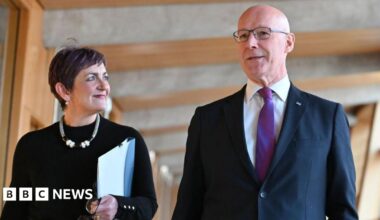 Swinney faces call for justice secretary to be sacked over grooming gangs