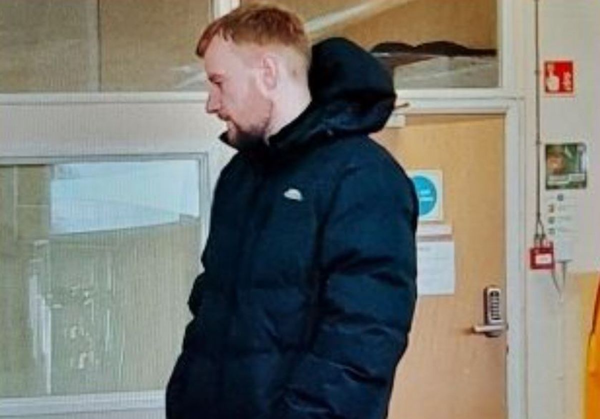 New images show what Adam is thought to have been wearing