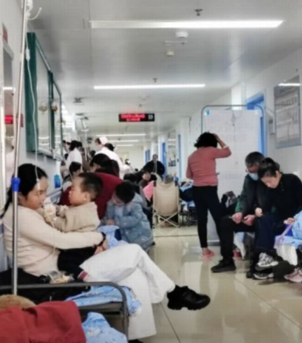 A picture of people waiting to be treated in a hospital in China 